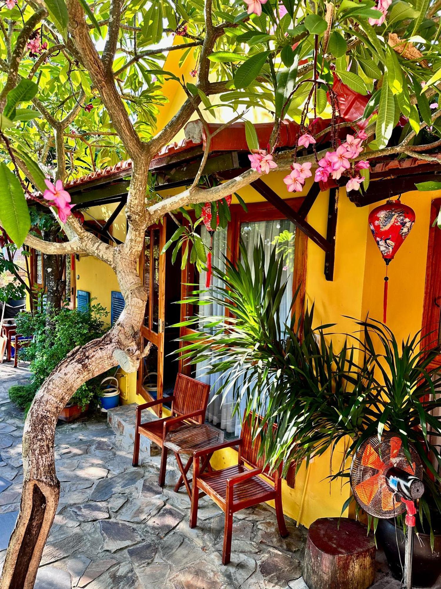 La Belle An Bang Seaside Hideaway-3 Min Walk To Beach,Pool,Family Friendly Hoi An Eksteriør bilde